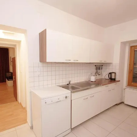 Raisa Apartments Fuenkhgasse Pressbaum Room photo
